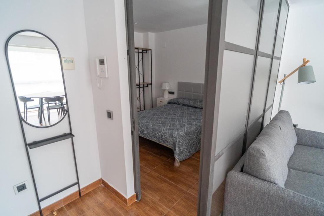 Ornis Apartments Poble Sant Carles De La Rapita Ngoại thất bức ảnh